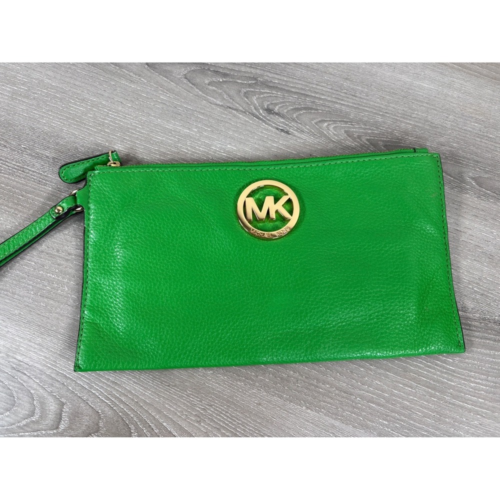 Michael Kors Fulton Green Pebbled Leather Wristlet Gold Logo Clutch